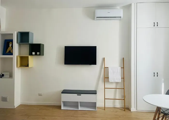 Lomat Apartment